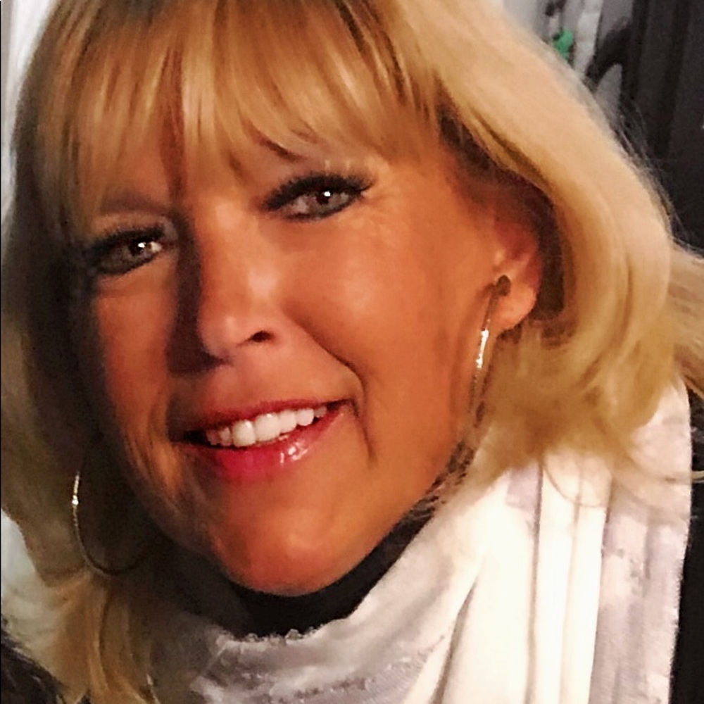 Meet your Posher, Julie